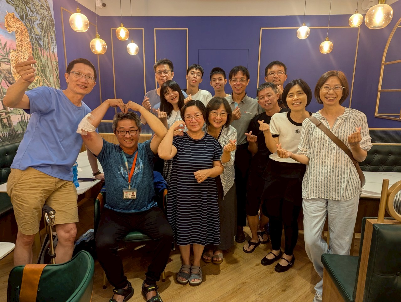 LINE_ALBUM_2025629茶自點_250707_1